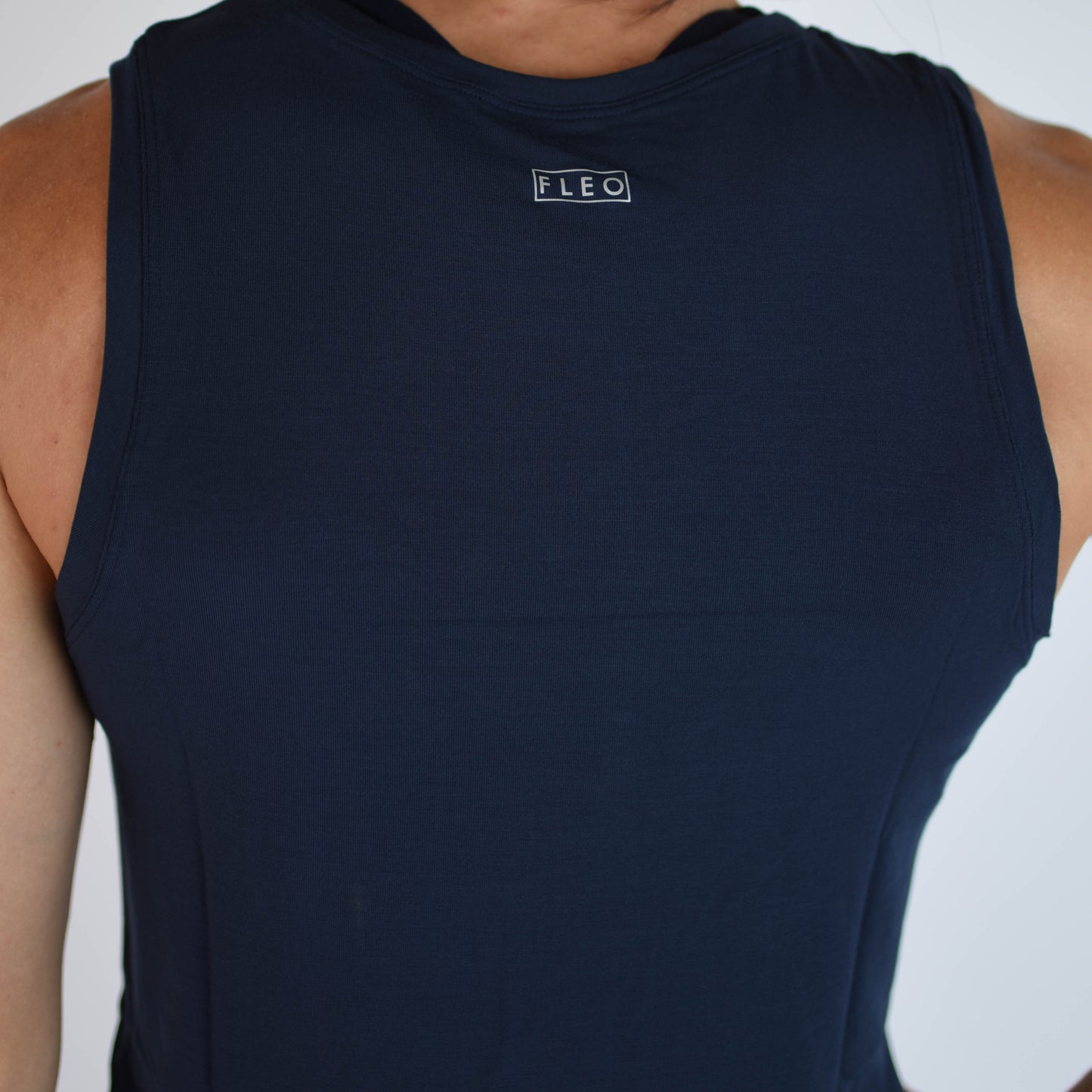 FLEO Dylan Muscle Crop Tank - Marine